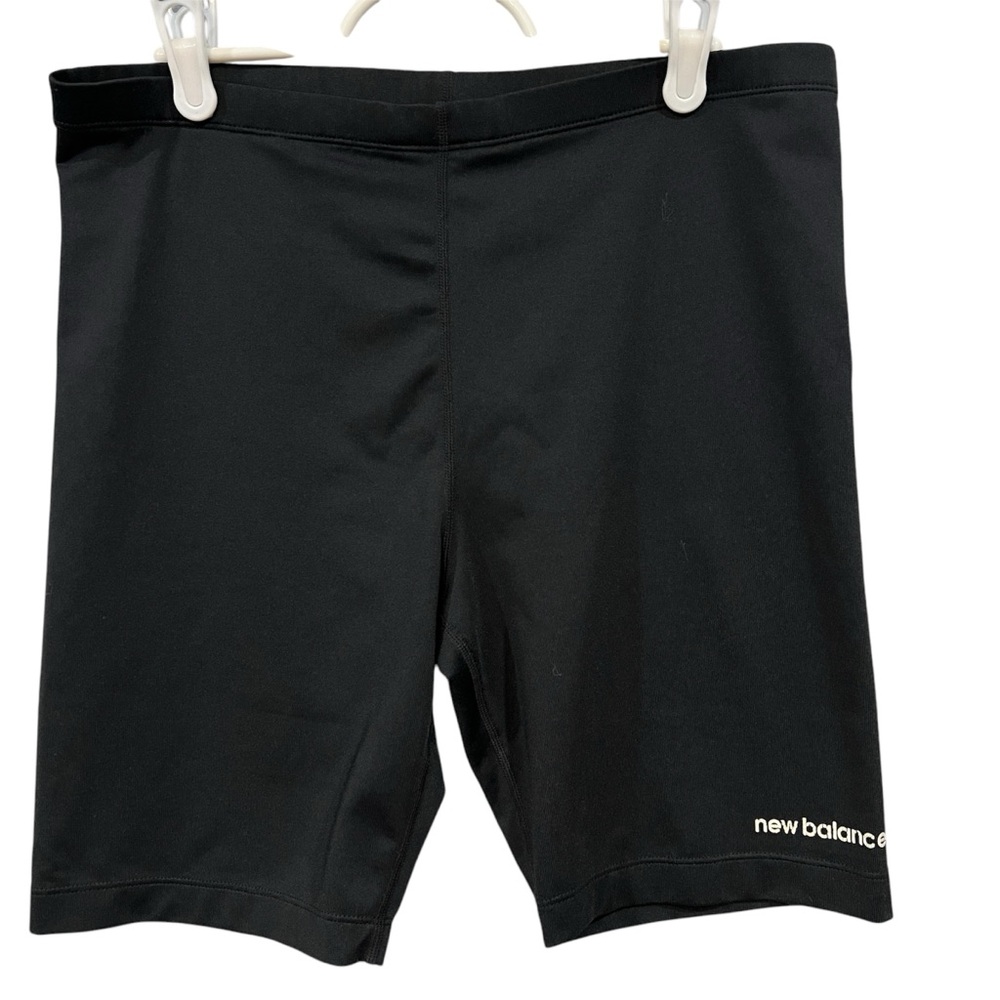 NEW BALANCE Black Polyester Shorts (M)